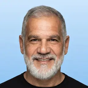 אריאלה – מתווך