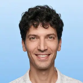 מומי – נגר