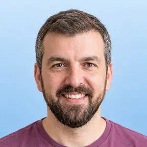 דניאל – סגירת מרפסת זכוכית
