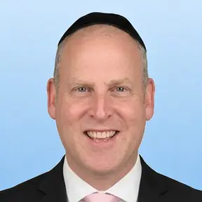 משה – סוכן ביטוח