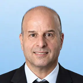 שי – עורך דין חובות