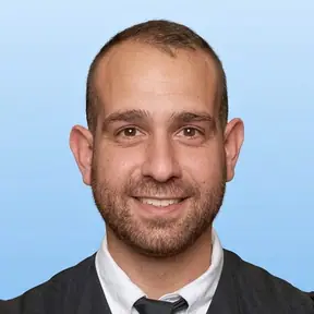 בר – עורך דין