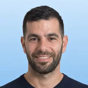 איציק – קבלן שיש