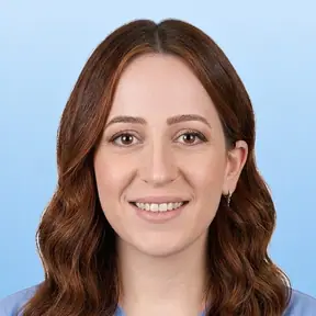 שירלי – רופא שיניים