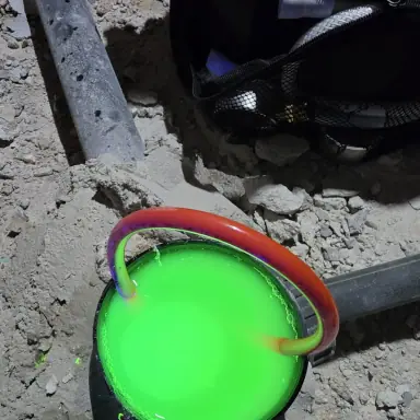 עבודה של יצחק, אינסטלטור (23)