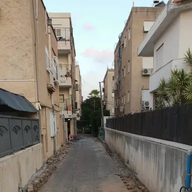 עבודה של בן, אינסטלטור (14)