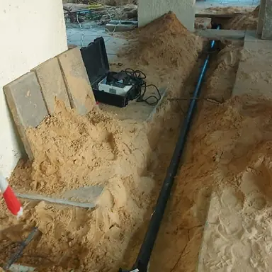 עבודה של קובי, אינסטלטור (19)