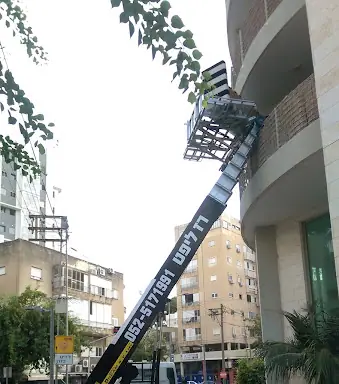 עבודה של רז, מפעיל מנוף (6)