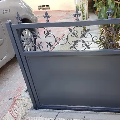 עבודה של אייל, מסגר (4)