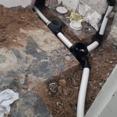 עבודה של אלי, אינסטלטור (4)