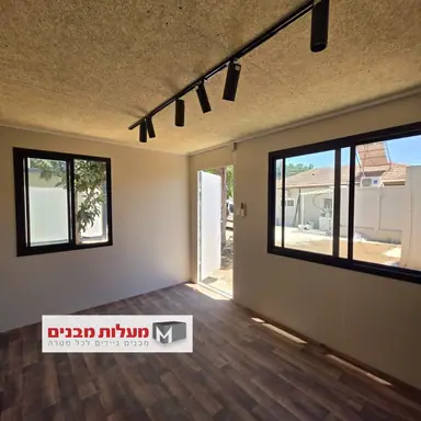 משרד יביל / נייד ופנים המבנה – מעבודות מעלות מבנים, מבנים יבילים (19)
