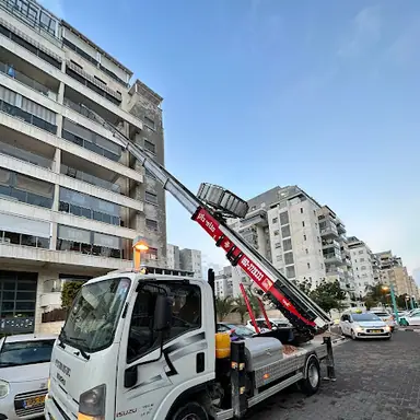 עבודה של אבי, מפעיל מנוף (3)