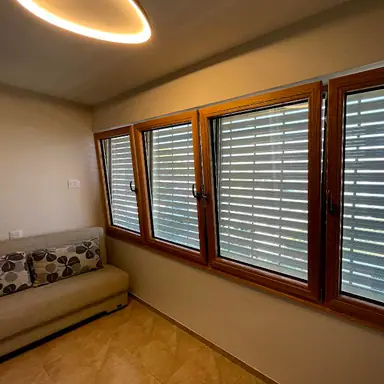 עבודה של רומן, קבלן אלומיניום (3)
