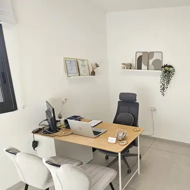 עבודה של רוני, דיאטנית (1)