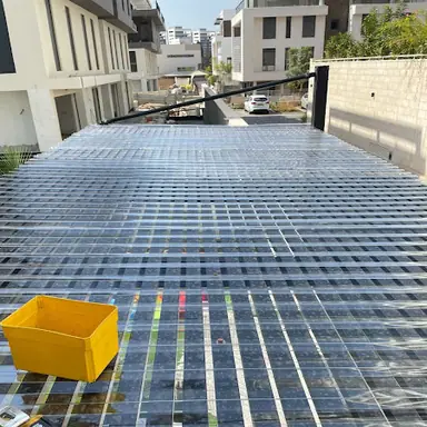 פרגולת אלומיניום, קירוי שקוף / שמשונית ובעבודה / התקנה – מעבודות ליאור, מתקין פרגולות אלומיניום (3)