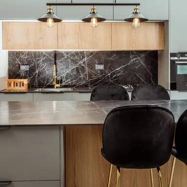 עבודה של אליה, קבלן שיש (5)