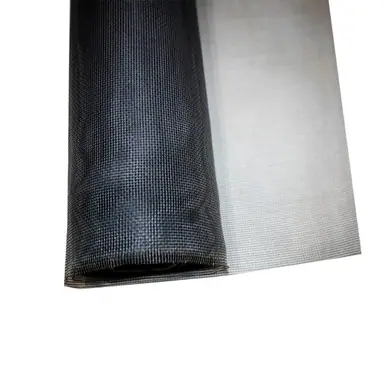 עבודה של איציק, מתקין תריסים (3)