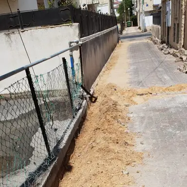 עבודה של בן, אינסטלטור (12)