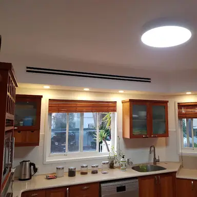 עבודה של אברהם, טכנאי מזגנים (2)