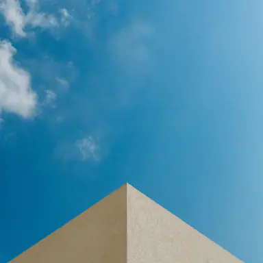 עבודה של אבישג, מעצב פנים (10)