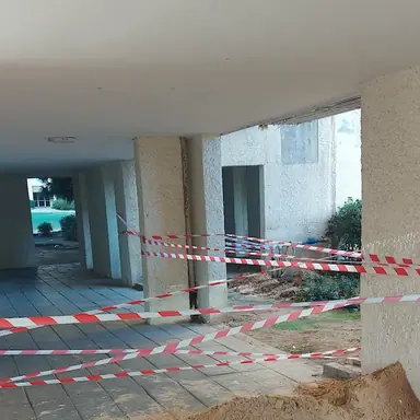 עבודה של קובי, אינסטלטור (24)