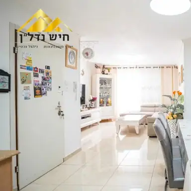 עבודה של ישראל, מתווך (12)