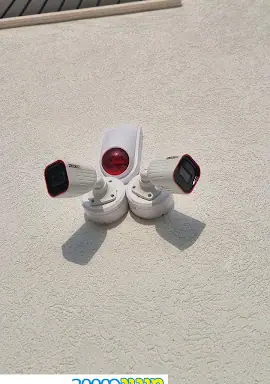 עבודה של רועי, טכנאי אזעקות ומצלמות (4)