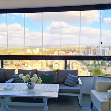 עבודה של אלום ספקטור, סגירת מרפסת זכוכית (5)