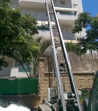 עבודה של רז, מפעיל מנוף (4)