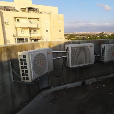 עבודה של אלעזר, ניקוי מזגנים (1)