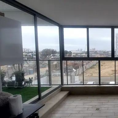 עבודה של גנאדי, סגירת מרפסת זכוכית (3)
