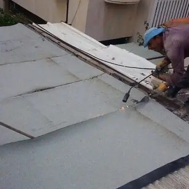עבודה של משה, קבלן איטום (17)