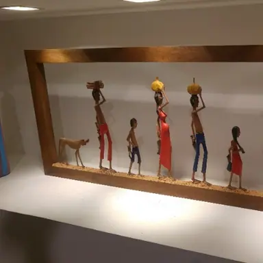 עבודה של שרה, מעצב פנים (13)