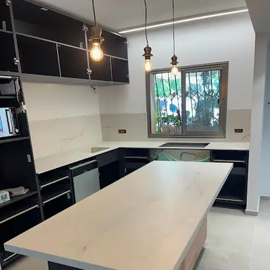 עבודה של מוסטפה, קבלן שיש (3)