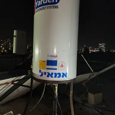 עבודה של אלי, טכנאי דוד שמש (1)