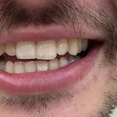 עבודה של דנטל קליניק מרפאת שיניים, רופא שיניים (3)