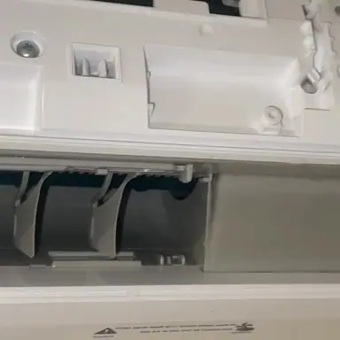 עבודה של רפאל, טכנאי מזגנים (1)