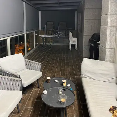 עבודה של איציק, מתקין סוככים (20)