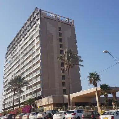 עבודה של בנימין, קונסטרוקטור (3)