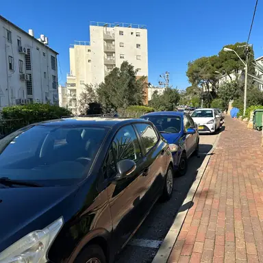 עבודה של אומן, מנעולן (6)