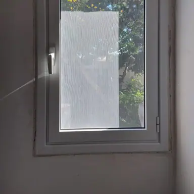 עבודה של שרות לחלון, מצפה דלתות (7)