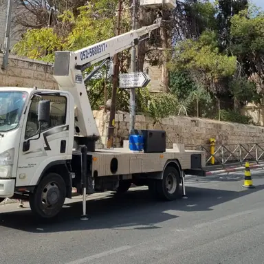 עבודה של אלירן, מפעיל מנוף (12)