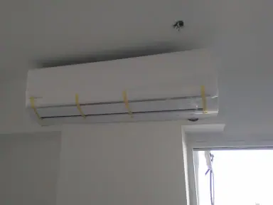 עבודה של ליאון, טכנאי מזגנים (3)