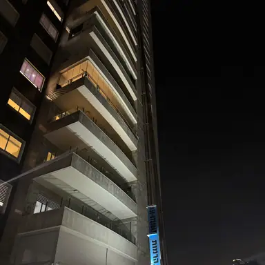 עבודה של גבי, מפעיל מנוף (14)