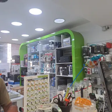 עבודה של דורון, חשמלאי (9)