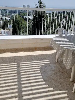עבודה של ברק, קבלן איטום (2)