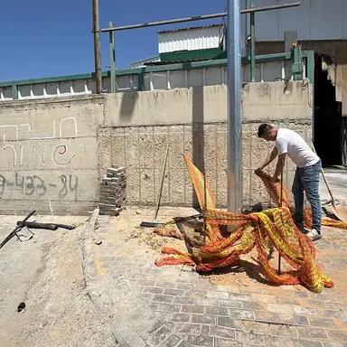 עבודה של גבי, מפעיל מנוף (13)