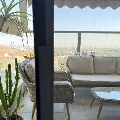 עבודה של שרות לחלון, מצפה דלתות (5)