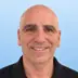 רון – סוכן ביטוח