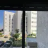 תמונה שצירף לקוח לביקורת על ישראל, סגירת מרפסת זכוכית (5)